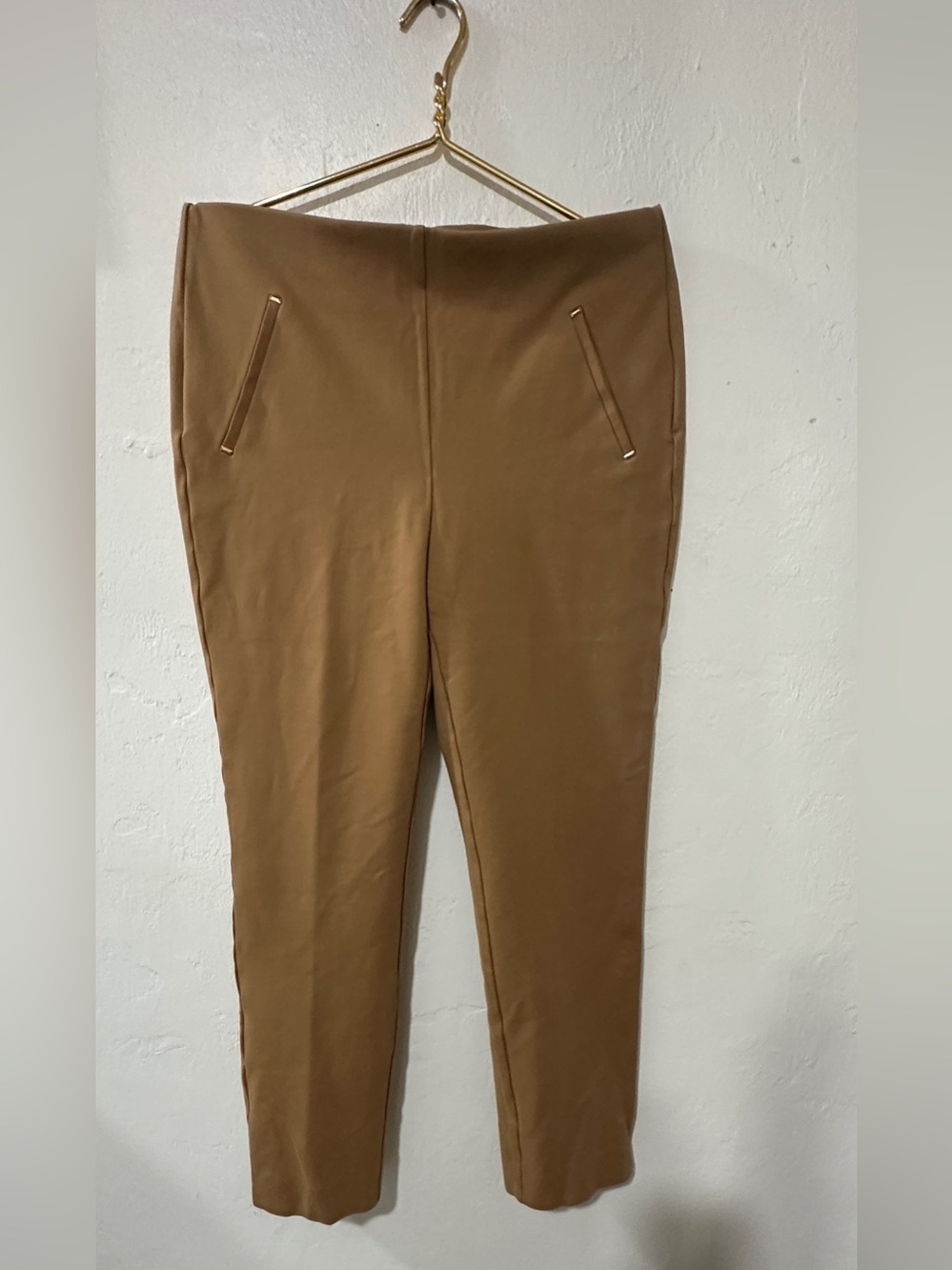 Chico’s Camel Pull-On Slim Ankle Pants Size 1 US 8